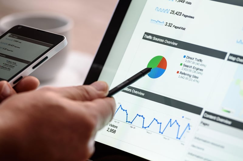 Devenir rédacteur web seo : compétences, missions et bonnes pratiques en 2025